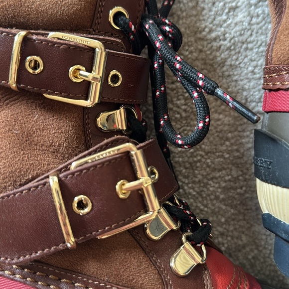 Burberry Windmere Winter Rain Boots / Size 40 - Picture 4 of 13